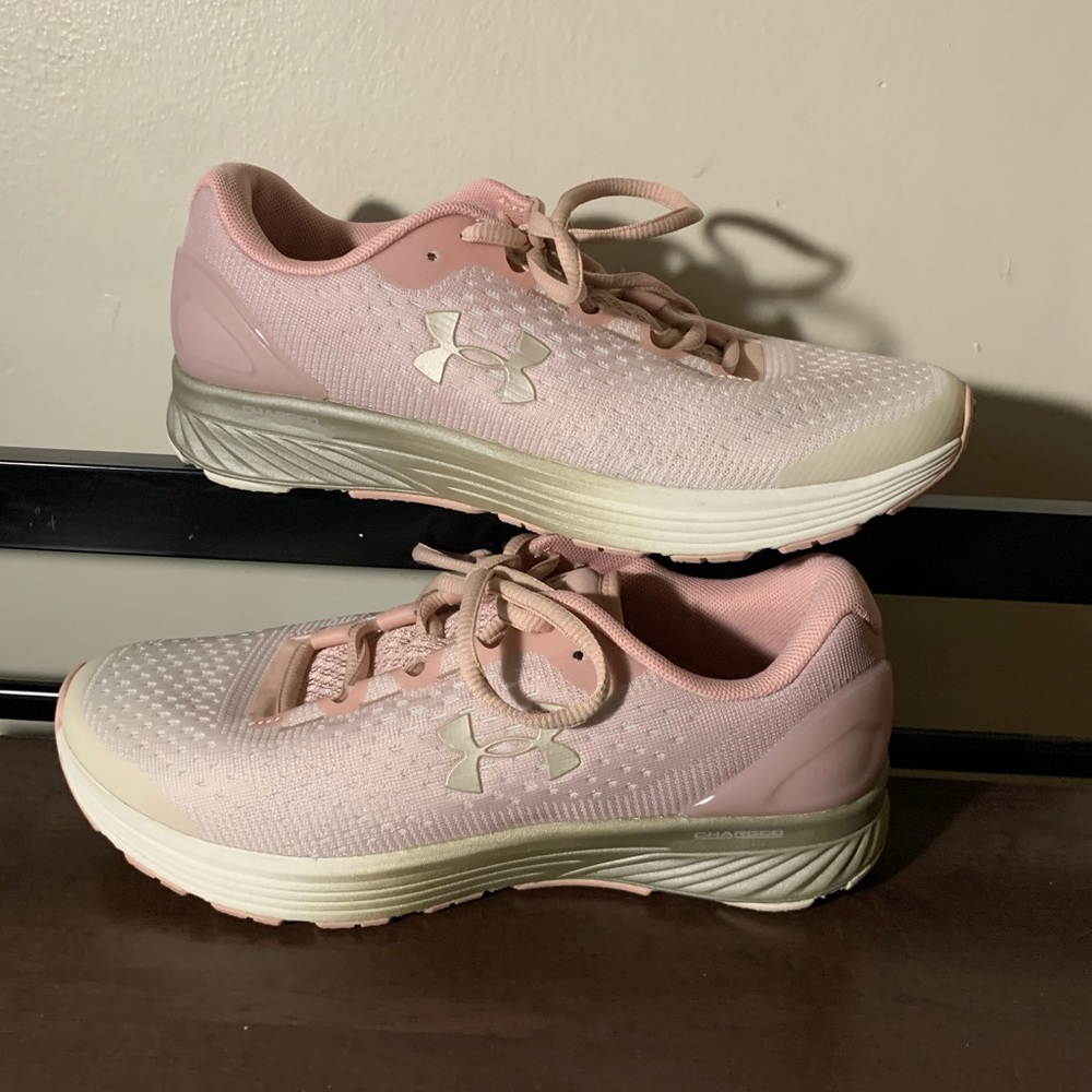 Women’s Under Armour Charged Bandit 4 Size 7